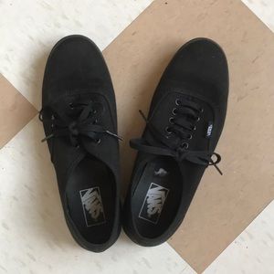Like new solid black Vans